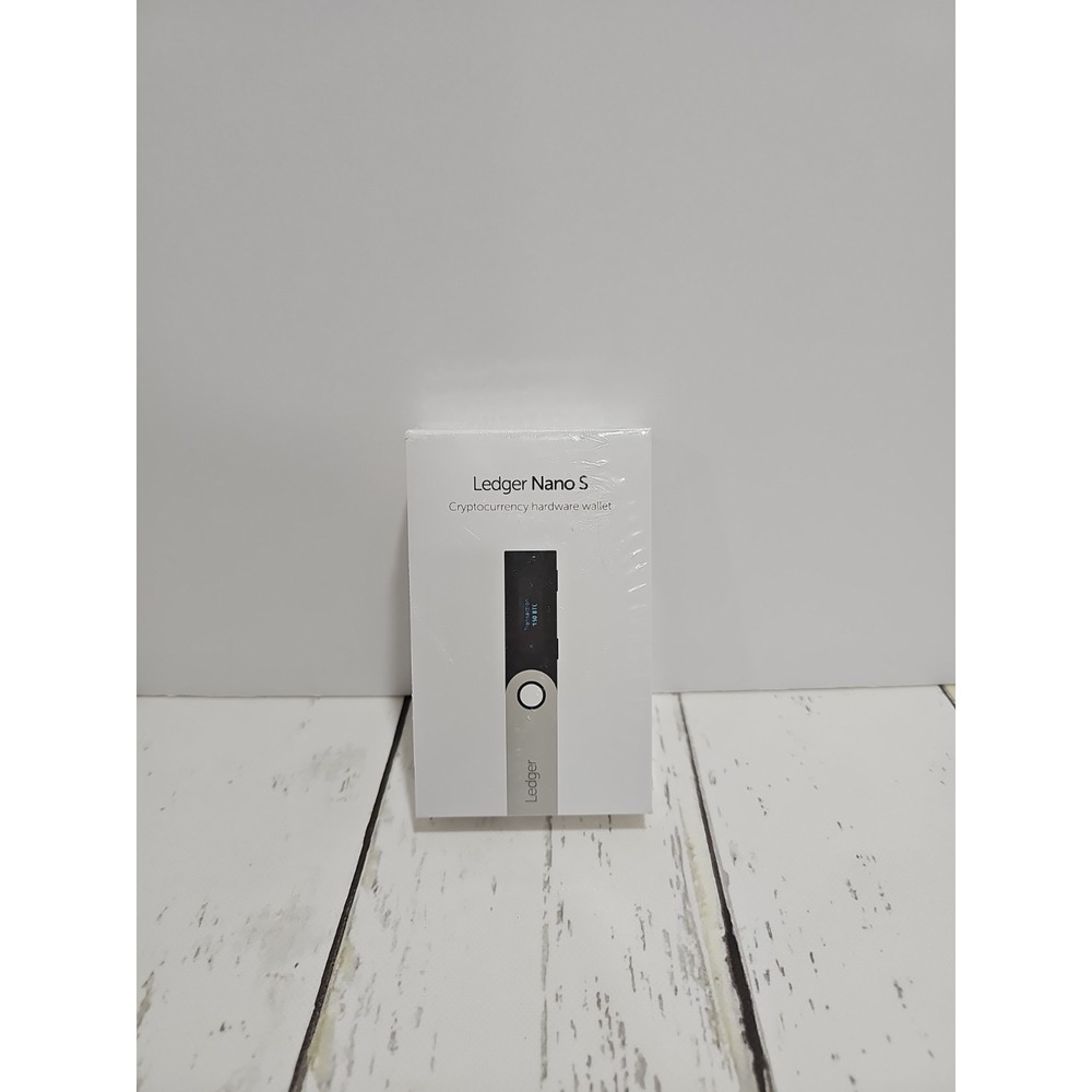 Ledger Nano S Plus Crypto Hardware Wallet